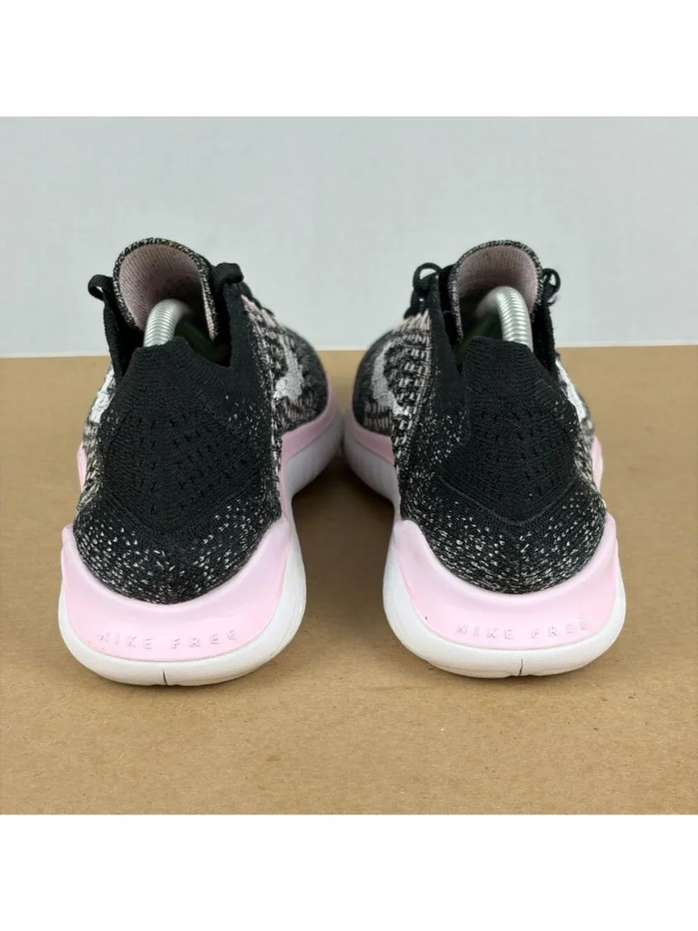Nike Free RN Flyknit 2018 Athletic Running Shoes Womens 7.5 Black Pink Low Top